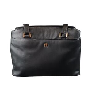 Aigner Black Leather Shoulder Handbag Gold Logo Classic Versatile Top Handle Bag